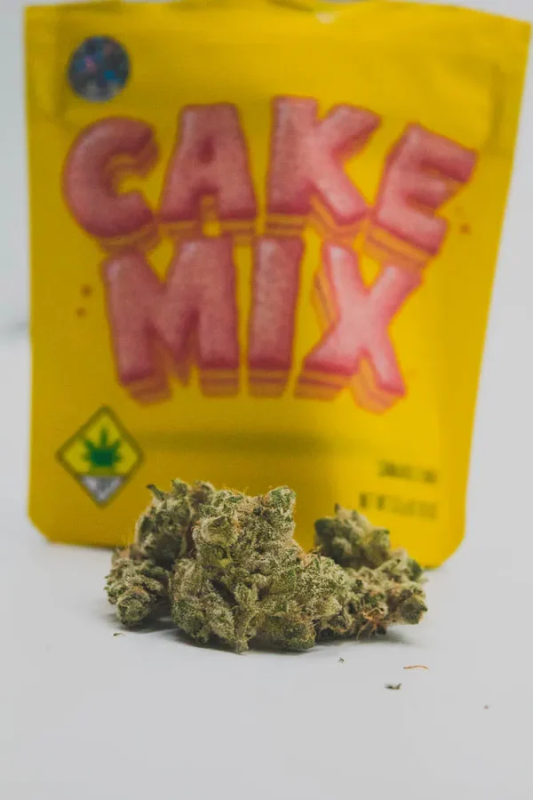 Buy Cake Mix Weed Strain (Indoor)